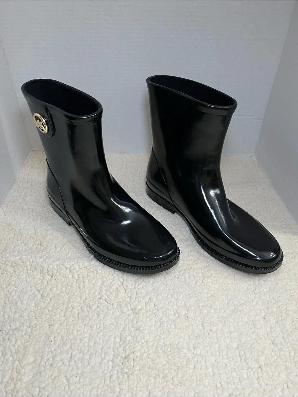 Michael Kors Benji Gold Logo Rain Boots Glossy Black Waterproof  Size 10